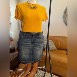 Time and Tru Women's Denim Skirt